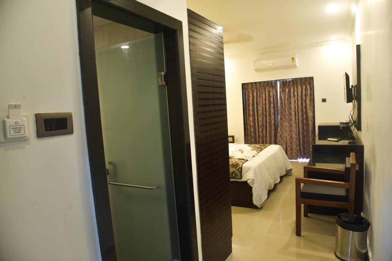 Don Hill Beach Resort Candolim Exterior foto